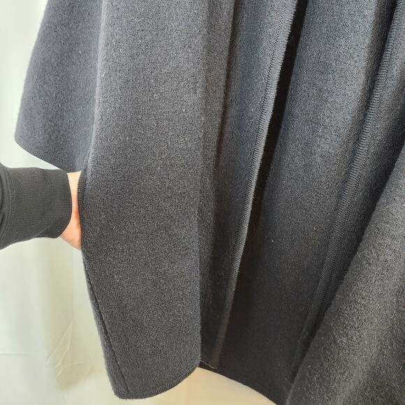 Vince 100% wool Charcoal blanket Coatigan Jacket - Picture 7 of 8